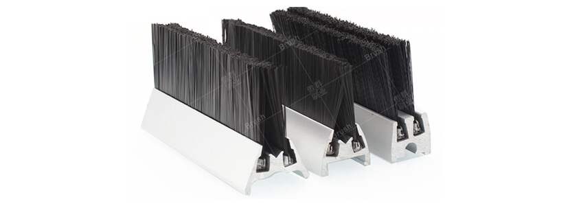 “干凈利落”的安全扶梯毛刷【傲群刷業(yè)】