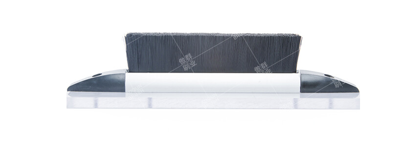 您需要的單排扶梯毛刷款式我都有【傲群刷業(yè)】