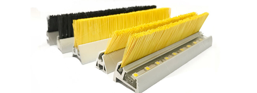 產(chǎn)品質(zhì)量好，客戶服務(wù)到位的扶梯毛刷生產(chǎn)廠家【傲群刷業(yè)】