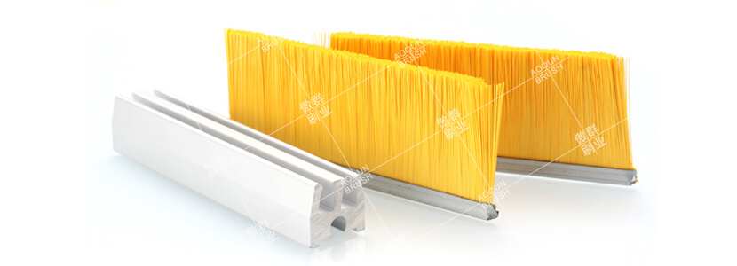 這樣的自動扶梯毛刷您滿意嗎？【傲群刷業(yè)】