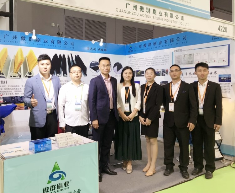 傲群上海扶梯毛刷展廳 傲群上海扶梯毛刷展廳